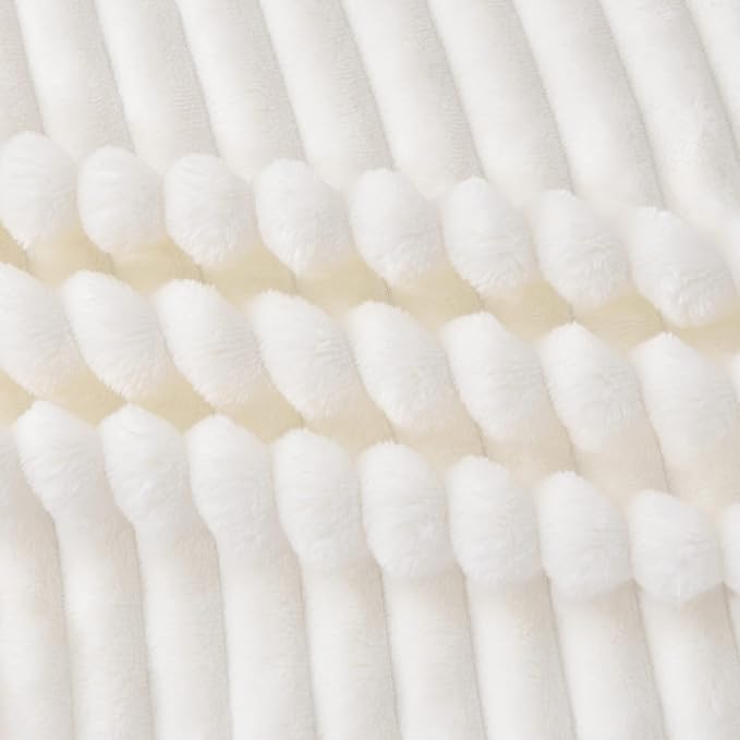 BEDELITE Fleece Blanket Queen Size – 3D Ribbed Jacquard Soft and Warm - Image 5