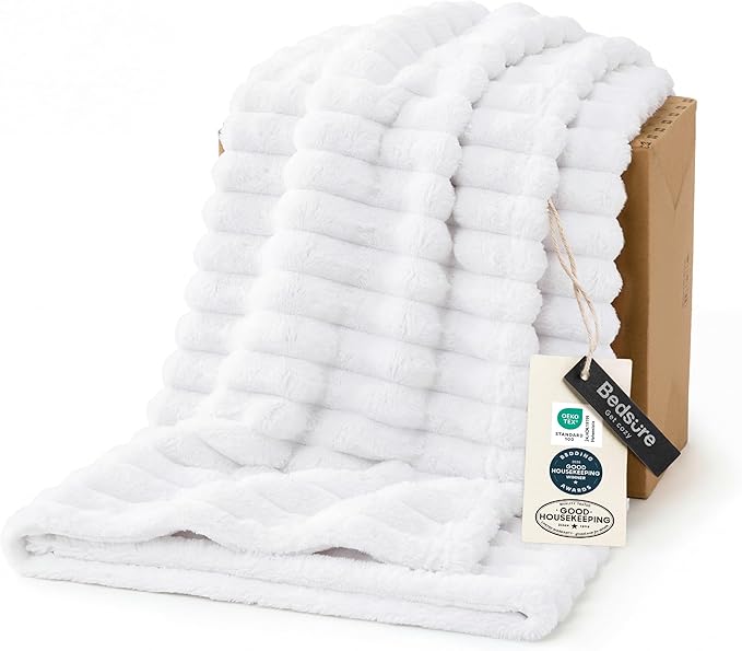 Bedsure GentleSoft Twin Fleece Blanket by BEDSURE