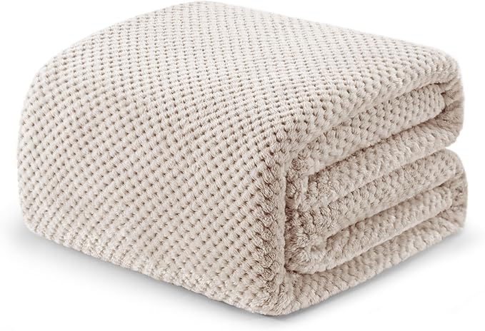 Exclusivo Mezcla Fleece Bed Blanket Queen Size, Super Soft and Warm Blankets by ExclusivoMezcla