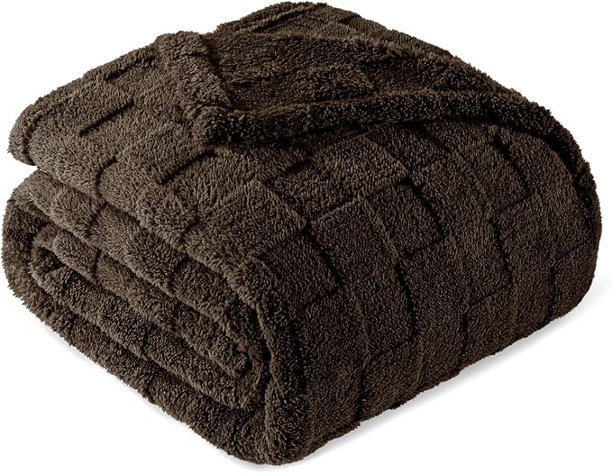 Exclusivo Mezcla King Size Flannel Fleece Blanket, Super Soft and Warm by ExclusivoMezcla