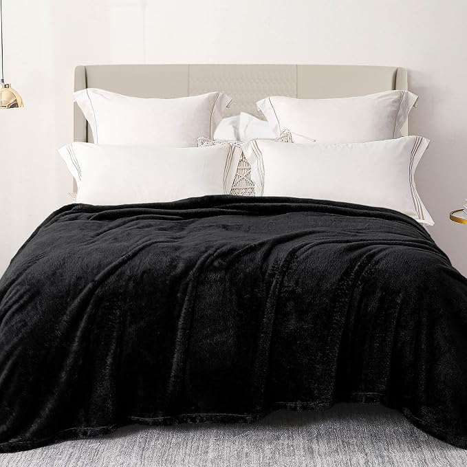 Exclusivo Mezcla Plush Fuzzy Fleece Bed Blanket Queen Size, Super Soft by ExclusivoMezcla