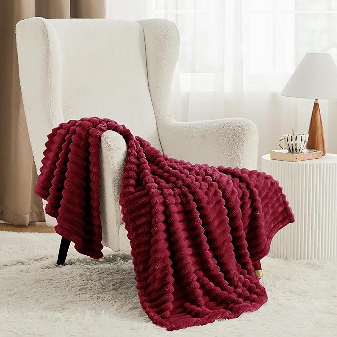 Bedsure GentleSoft Red Twin Blanket - Image 2