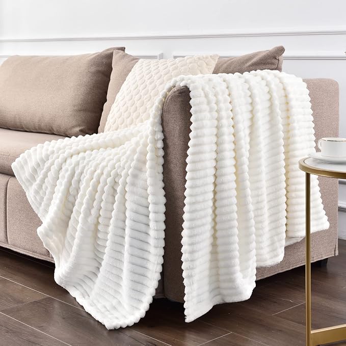 BEDELITE Fleece Blanket Queen Size – 3D Ribbed Jacquard Soft and Warm - Image 9
