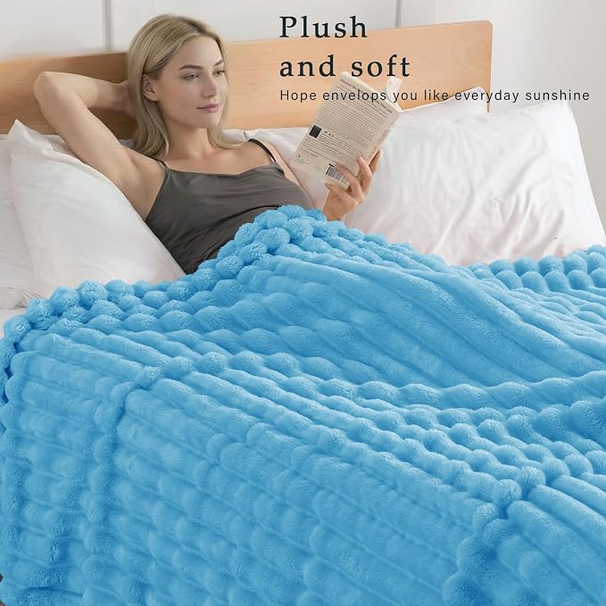Exclusivo Mezcla King Size Flannel Fleece Blanket, Super Soft Striped Jacquard - Image 2