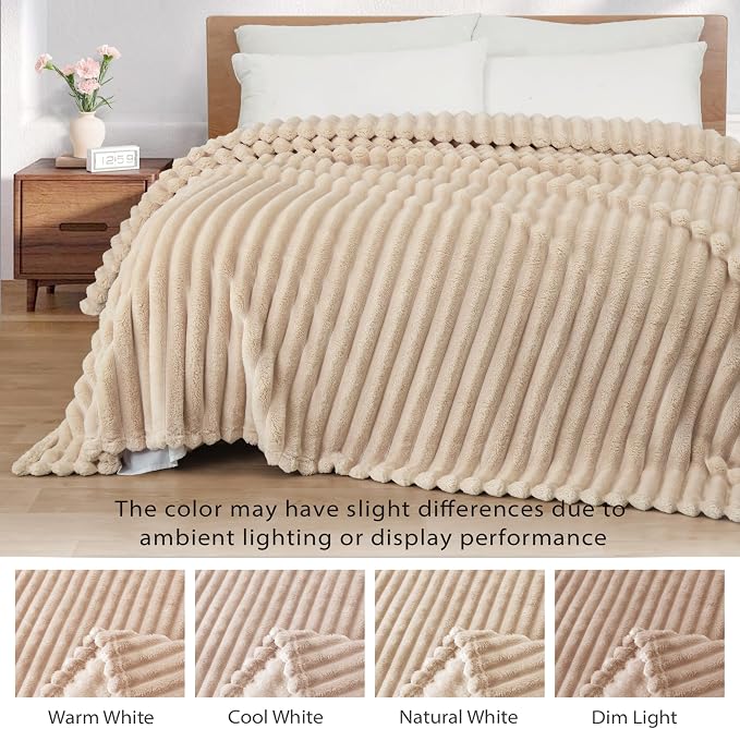 Exclusivo Mezcla King Size Flannel Fleece Blanket, Super Soft Striped Jacquard - Image 3