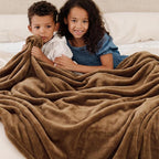 Bedsure GentleSoft Fleece Blanket Twin Size Orange - Image 6