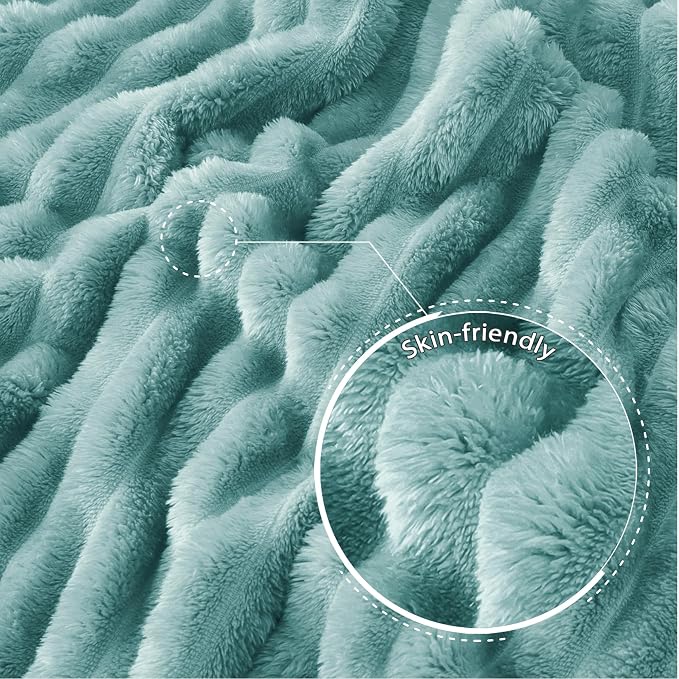 Exclusivo Mezcla King Size Flannel Fleece Blanket, Super Soft Striped Jacquard - Image 5