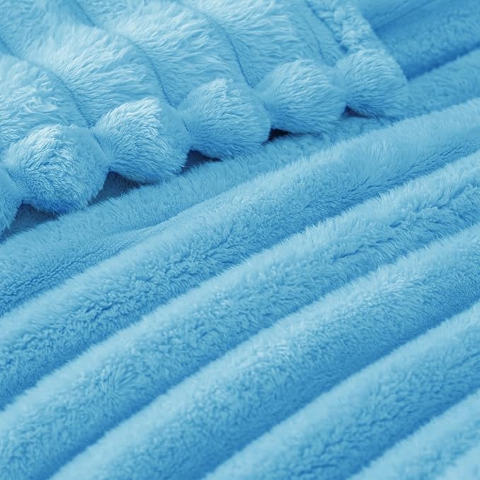 Exclusivo Mezcla King Size Flannel Fleece Blanket, Super Soft Striped Jacquard - Image 4