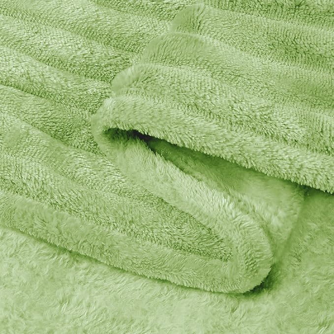 BEDELITE Fleece Blanket Twin Size – 3D Ribbed Jacquard Soft and Warm Decorative - Image 6