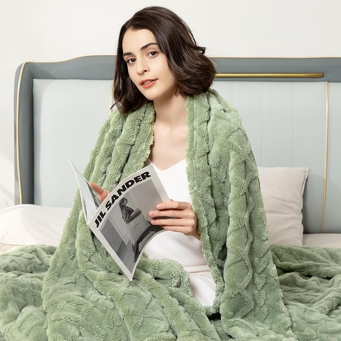 Aganear Twin Blanket - Image 4