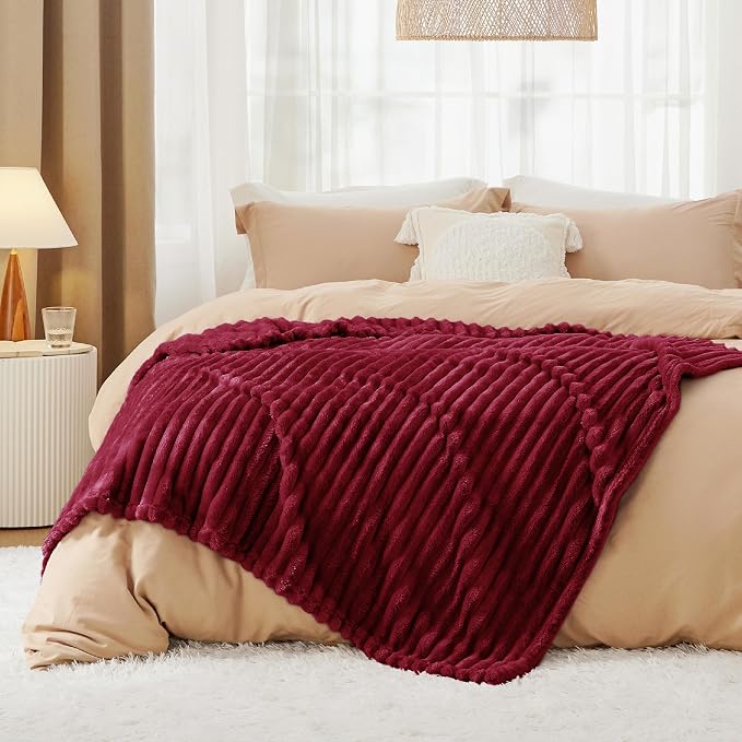 Bedsure GentleSoft Red Twin Blanket - Image 6