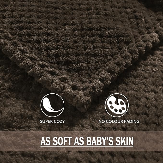 Exclusivo Mezcla Fleece Bed Blanket Twin Size, Super Soft and Warm Blankets - Image 8
