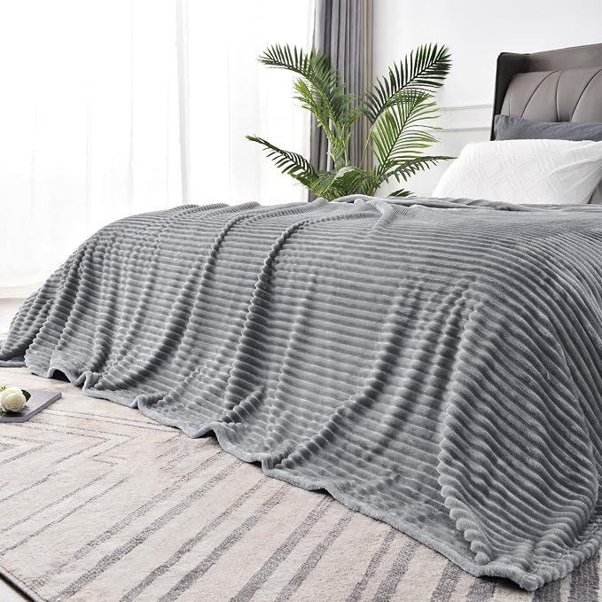 BEDELITE Fleece Blanket Queen Size – 3D Ribbed Jacquard Soft and Warm - Image 9