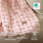 Bedsure 3D Fleece Bubble Blanket - Image 5