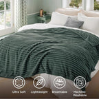 Bedsure GentleSoft Mallard Green Full Blanket - Image 5