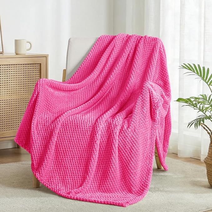 Exclusivo Mezcla Fleece Bed Blanket King Size, Super Soft and Warm Blankets - Image 4